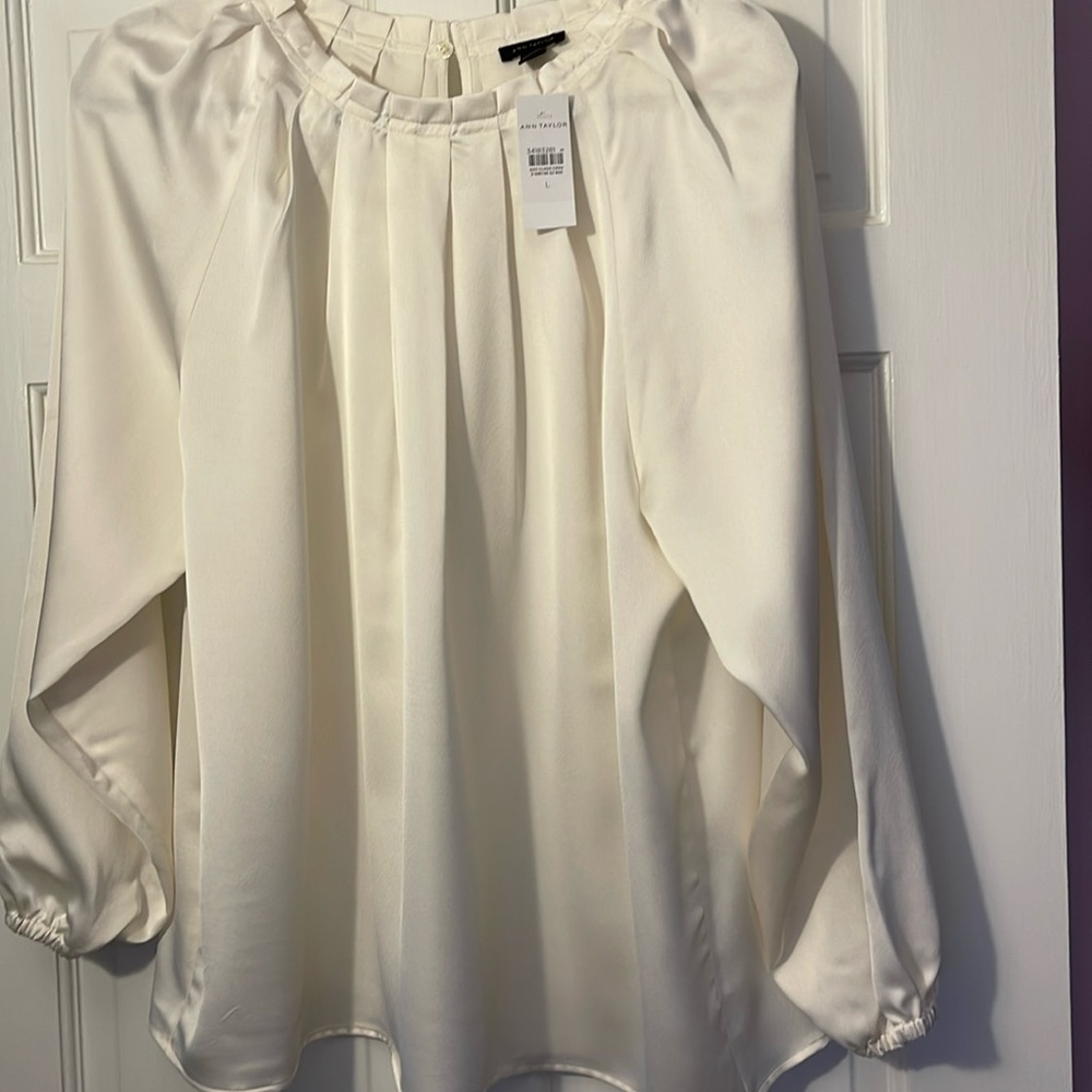 NWT Ann Taylor cream blouse